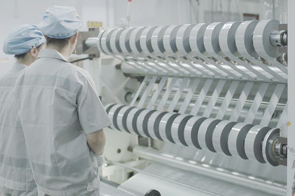 Odblaskowe cięcie tkaniny