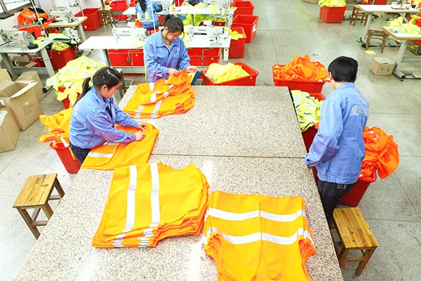 Refleksyjna kontrola jakości tkaniny