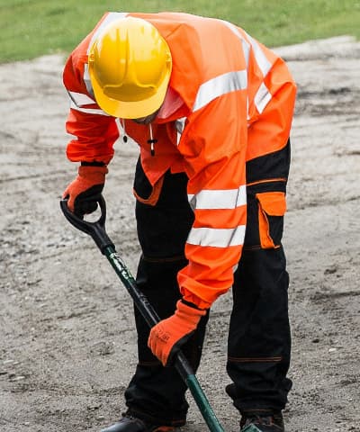 Soluzioni di abbigliamento di sicurezza per l'intera catena industriale
