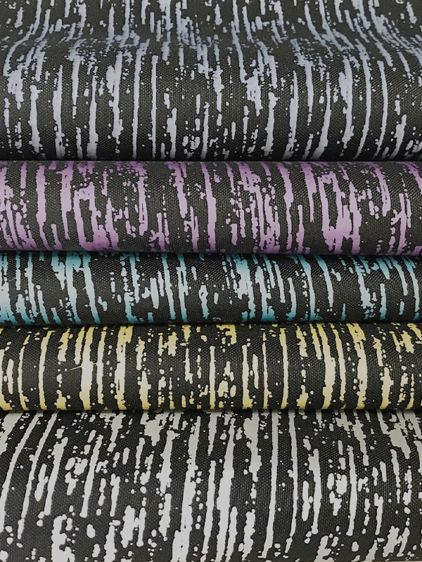 lignes irrégulières imprimant un tissu réfléchissant
