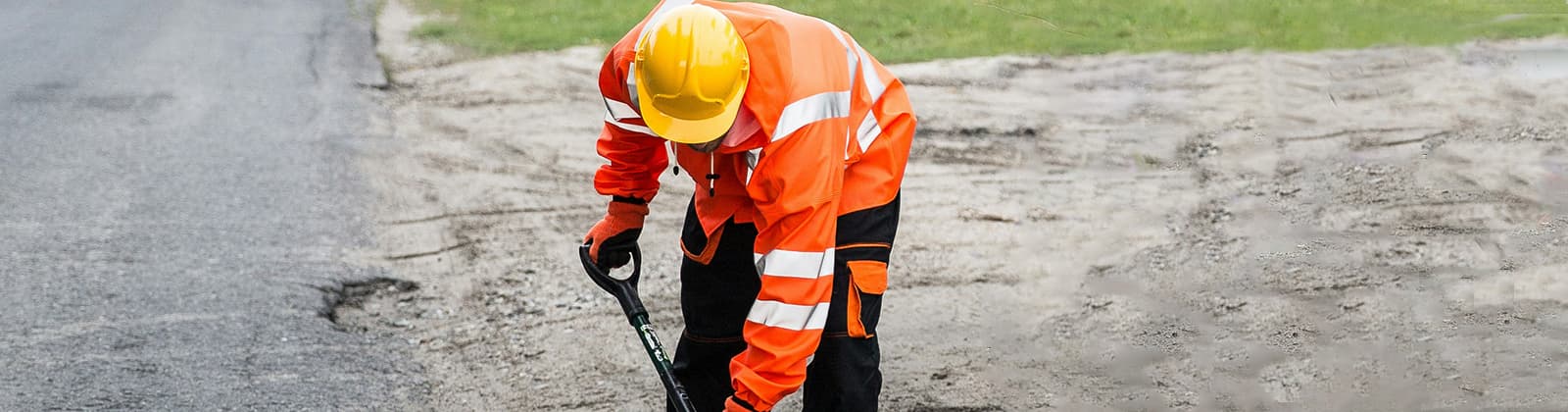 Reflective Clothing for Worker