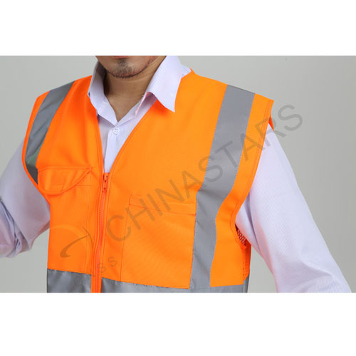 Zipper reflective vest with multiple pockets