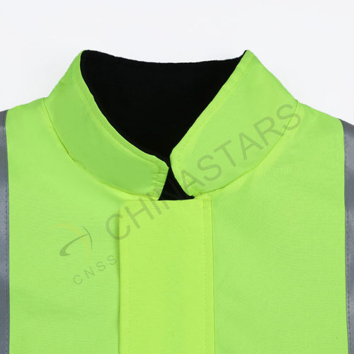 Fleece lined reflective vest 