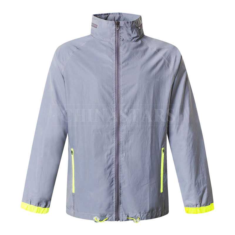 Reflective sports jacket 