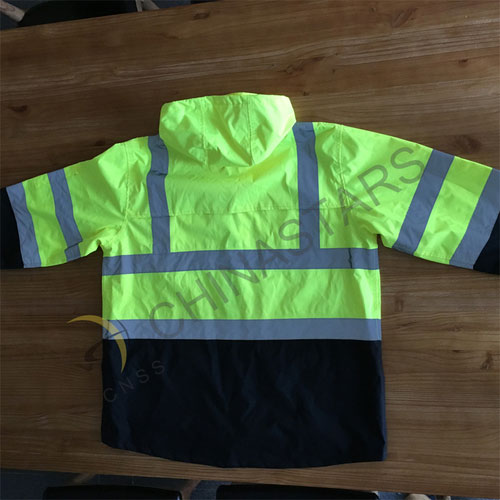 Fluorescent yellow reflective raincoat in two-tone 