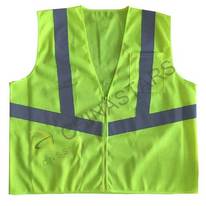 Mesh reflective safety vest with with zipper closure