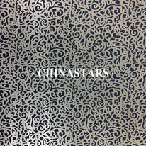 Reflective fabric with branch pattern for outdoor clothing