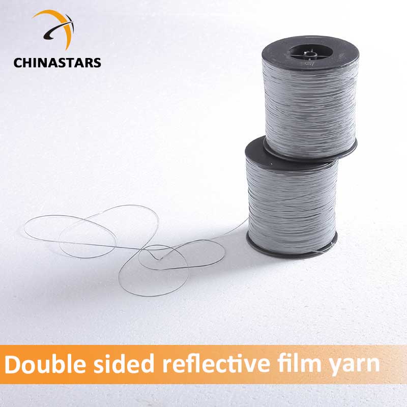 Double side reflective yarn for knitting