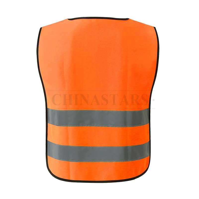 Pull-over reflective vest for outdoor sports