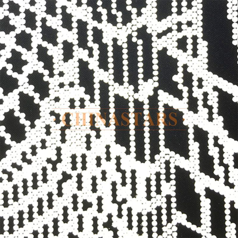 Reflective printing fabric with dot line pattern