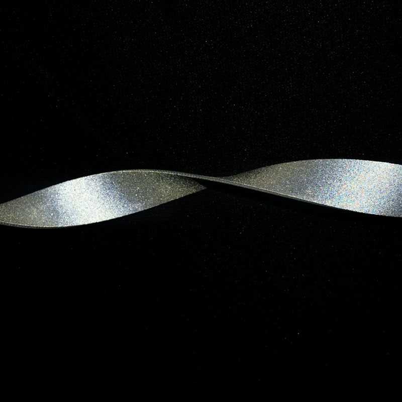 Dwustronna, elastyczna, odblaskowa taśma materiałowa