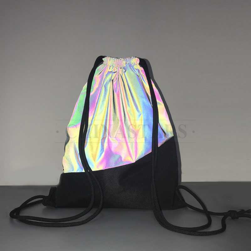 Mochila con cordón reflectante arcoíris