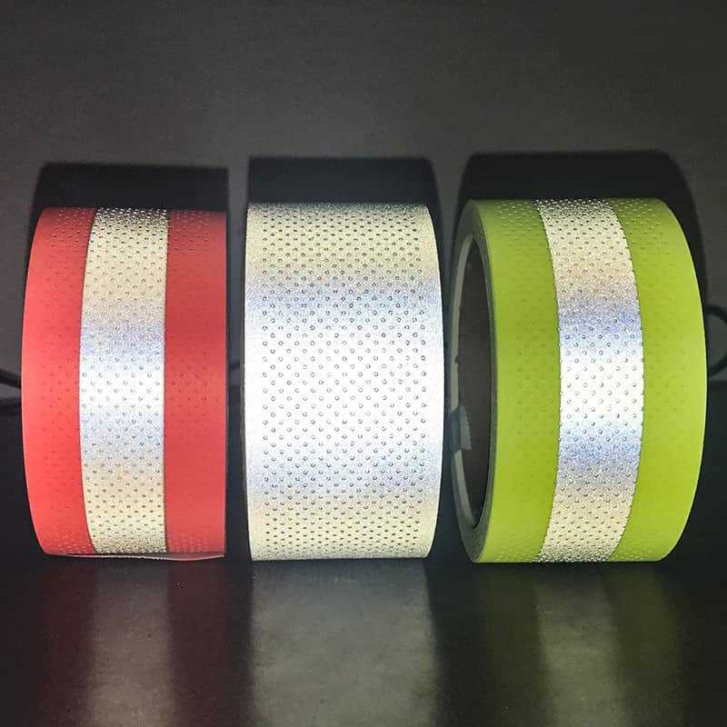 Nastro riflettente ignifugo argento perforato