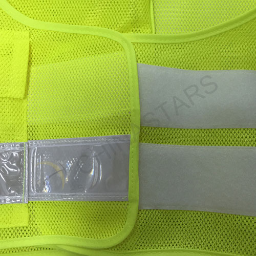 Multi pockets safety vest with prismatic tape