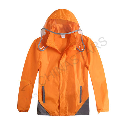 Reflective safety rainsuit