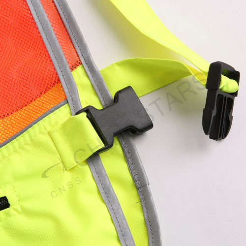 Hi-vis reflective vest for athelets