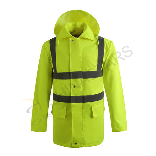 Weatherproof reflective raincoat with mesh lining