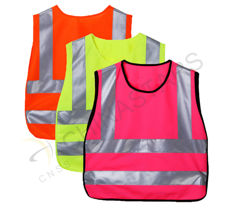 Children must wear safety vest when cycling