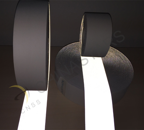 Reflective tape can reduce car crashes