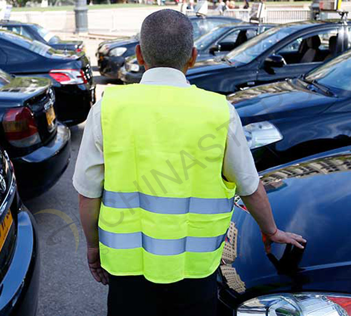How High Visibility Clothing Rules defined