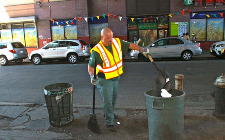 Reflective vest is necessary for Sanitation workers
