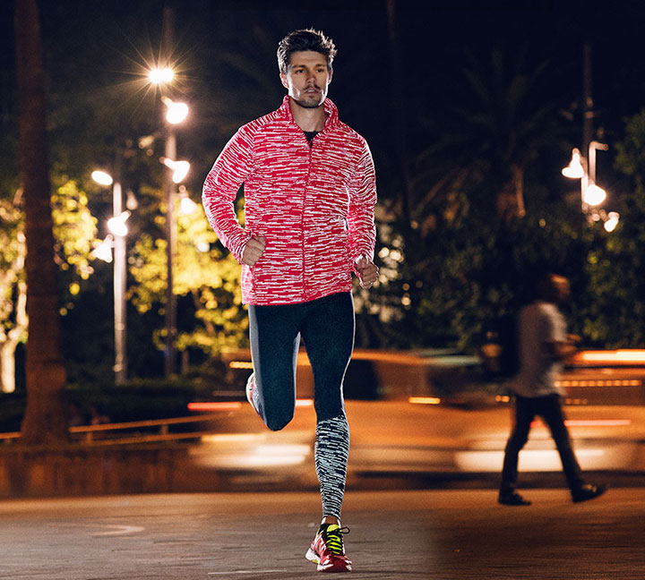 The essential goods for night running