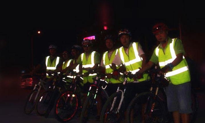 The reflective vest is essential for winter cycling