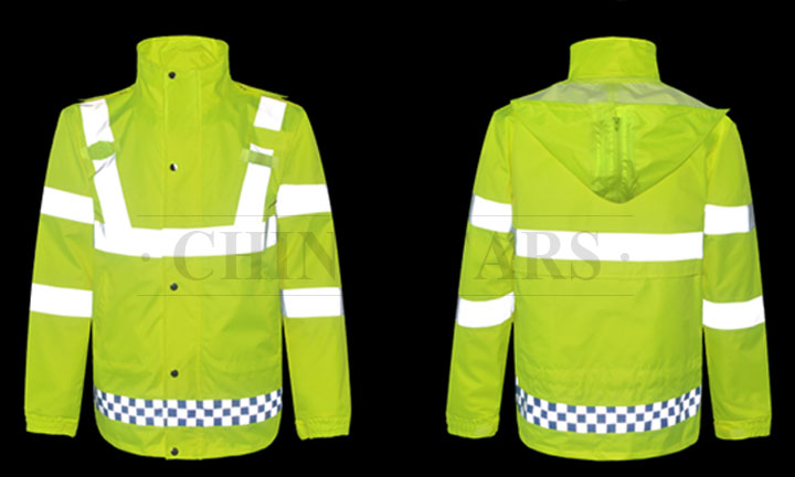 The introduction of the reflective raincoat