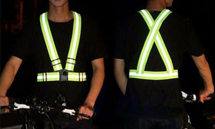 Reflective clothing protects especially in winter