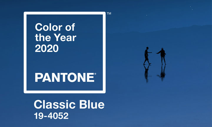 Comment porter le « bleu classique », couleur Pantone de l'année 2020